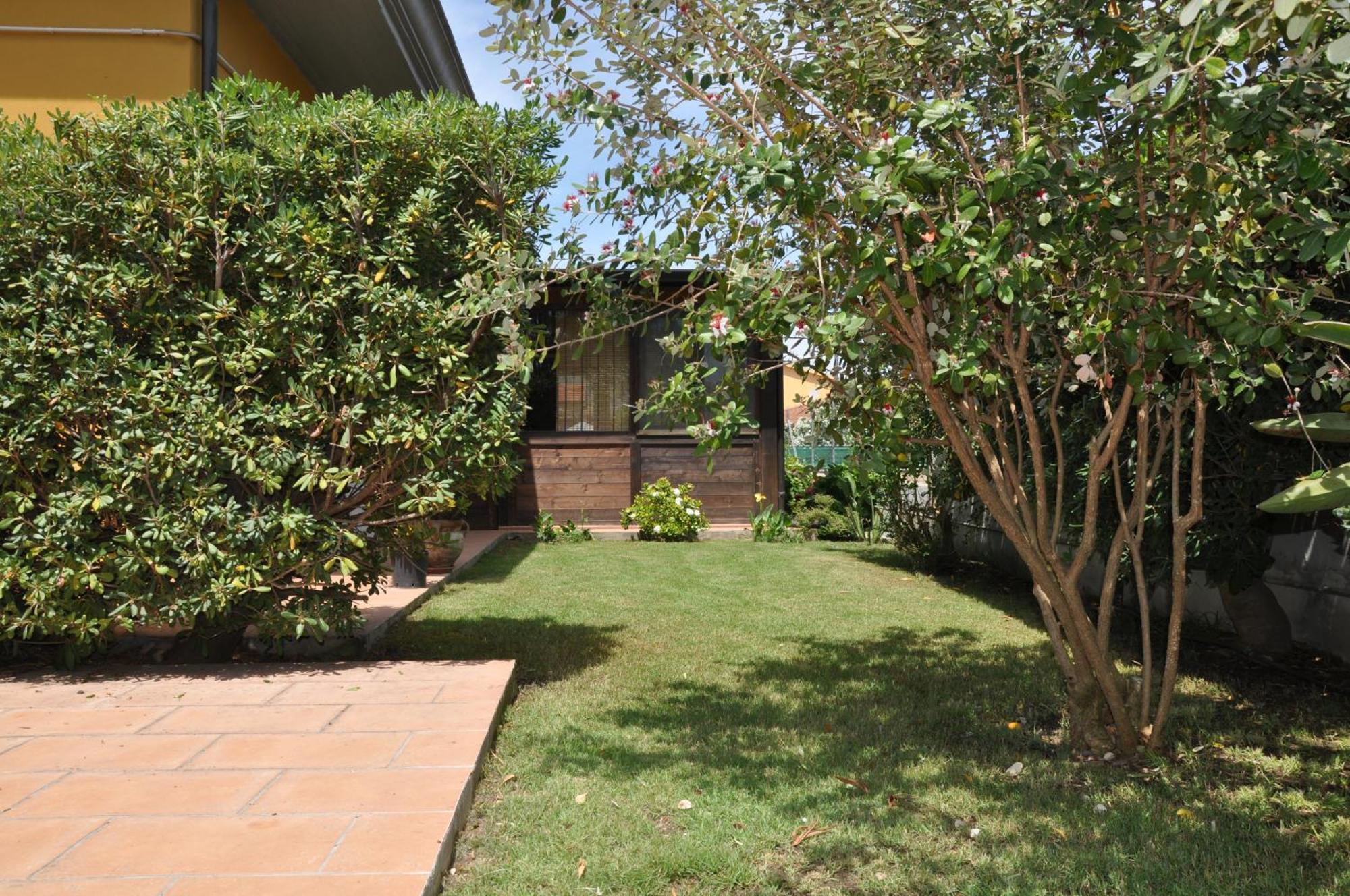 B&B Gassa D'Amante Capoterra Exterior photo